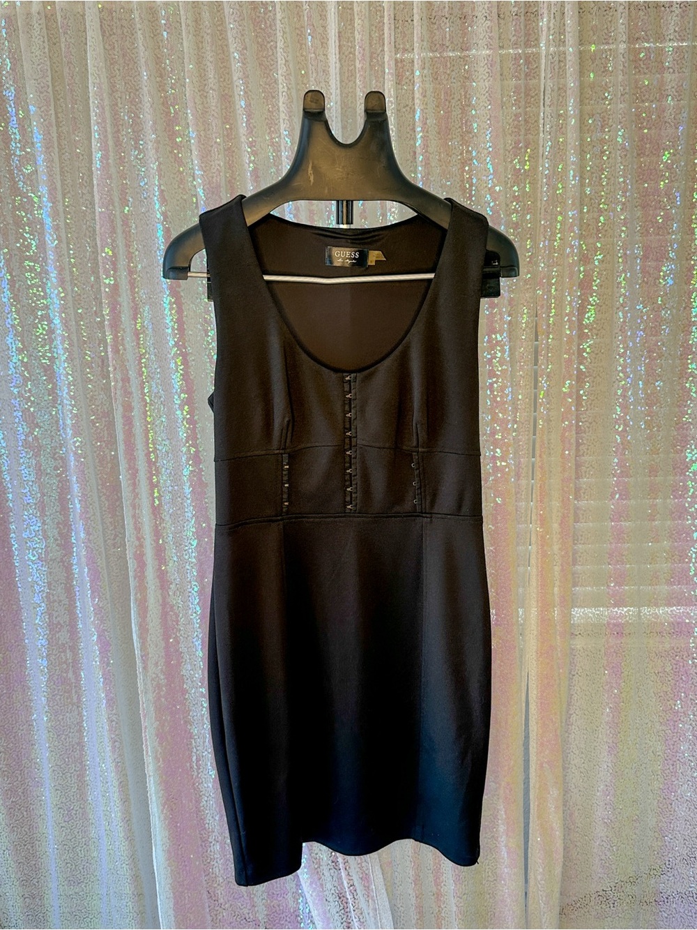 GUESS Black Sleeveless Scoop-Neck Mini Dress with Clasp Detail Size 8